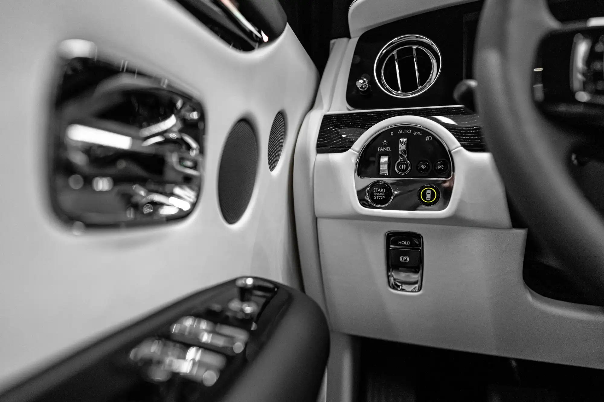 Rolls-Royce Ghost Extended Rear View